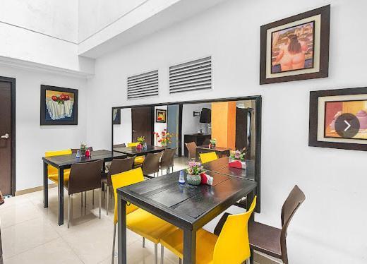 Hotel Park 6 Medellín Zewnętrze zdjęcie
