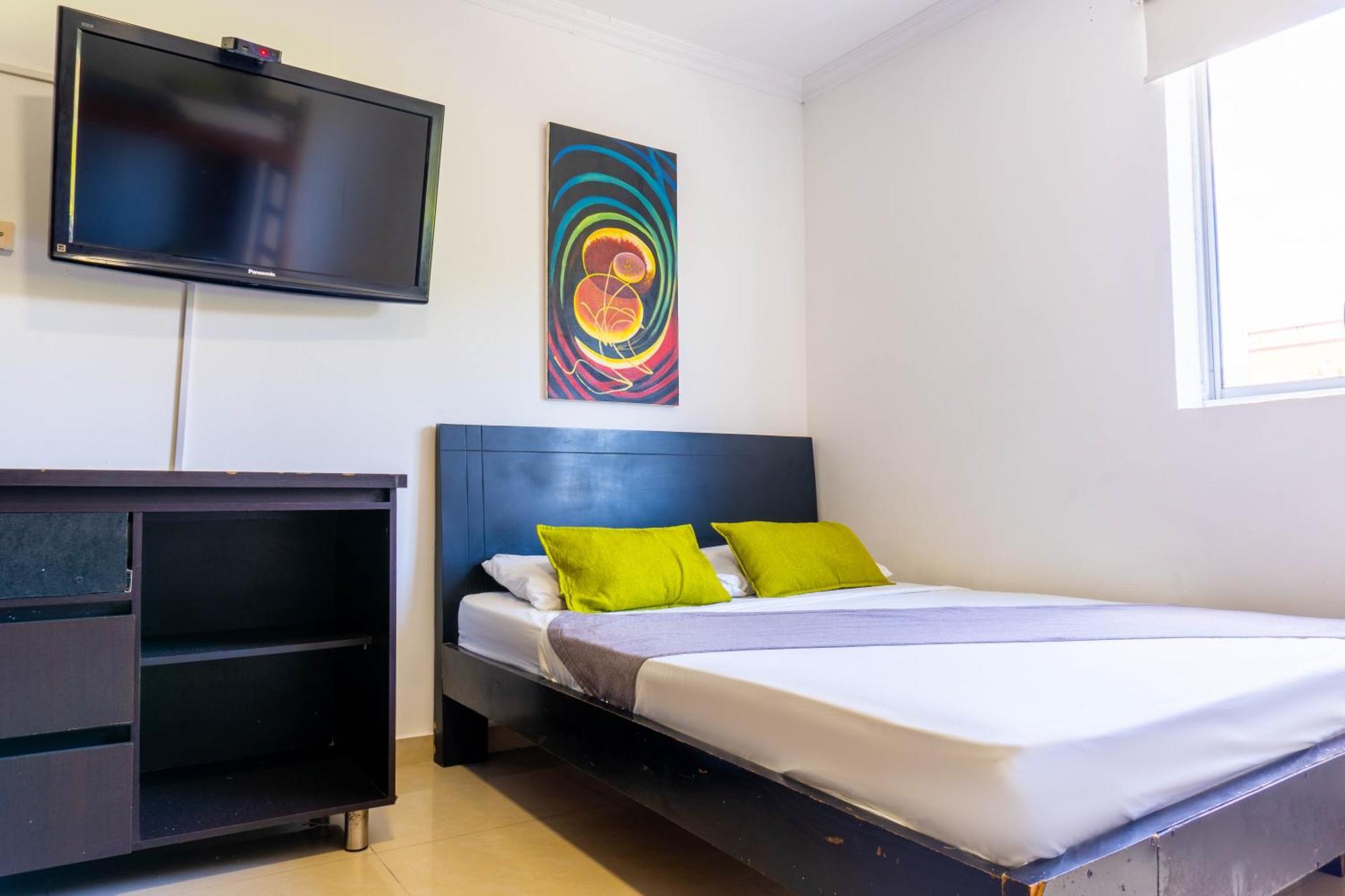 Hotel Park 6 Medellín Zewnętrze zdjęcie