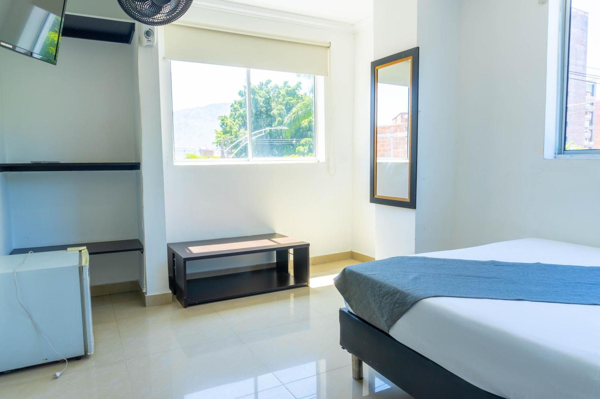 Hotel Park 6 Medellín Zewnętrze zdjęcie