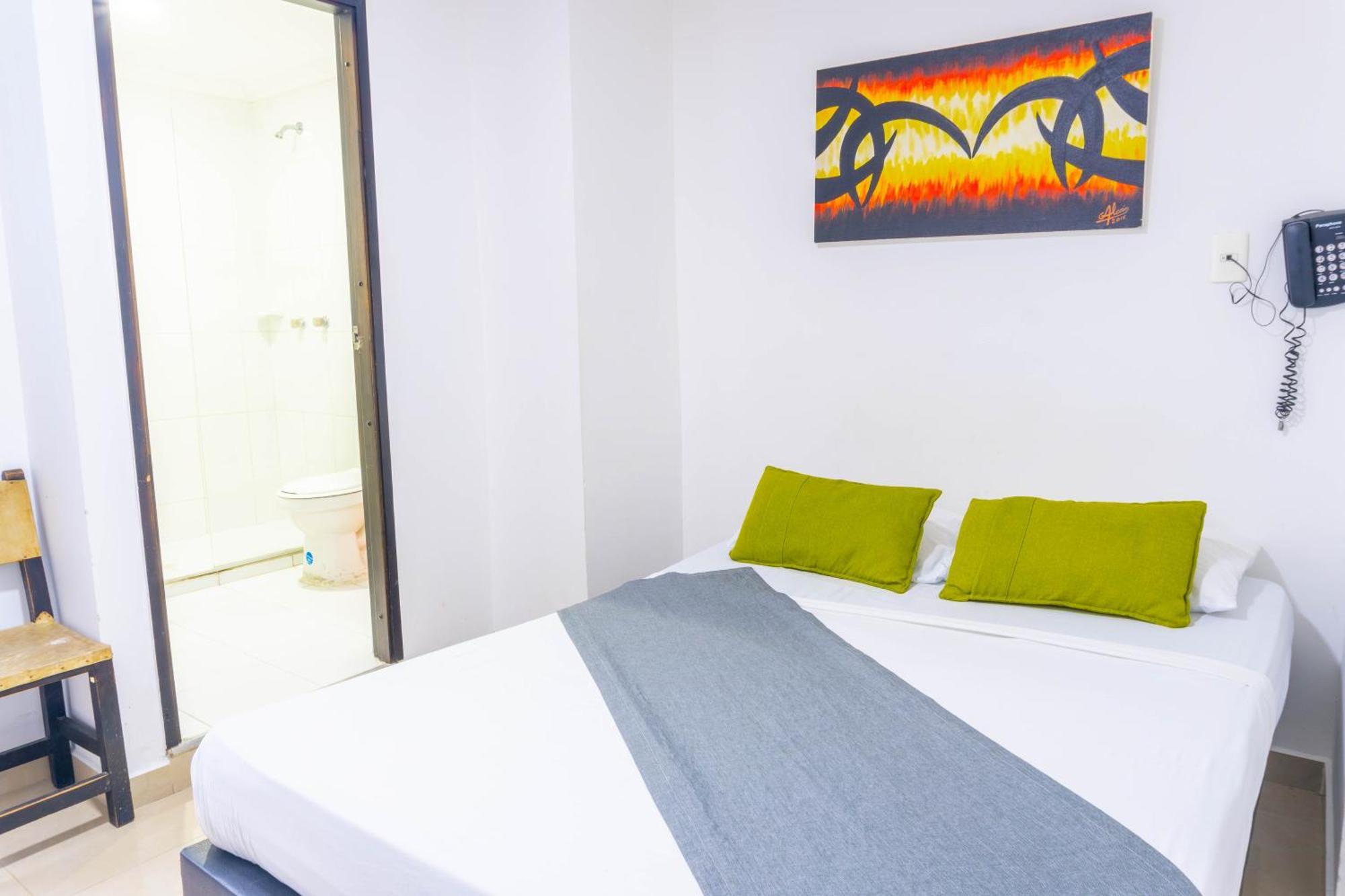 Hotel Park 6 Medellín Zewnętrze zdjęcie